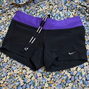 3️⃣6️⃣ Nike Dri-Fit Sporty Shorts: Small